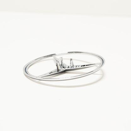 NEW MB VIANO W639 TRUNK LID EMBLEM BADGE A63975800587F24 ORIGINAL