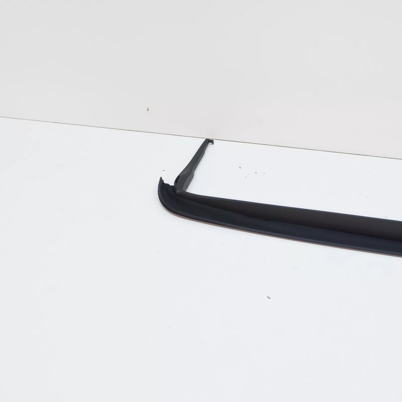 NEW VW GOLF VII 5G MK7 UPPER FRONT SUNROOF WIND DEFLECTOR 1S0877651C ORIGINAL