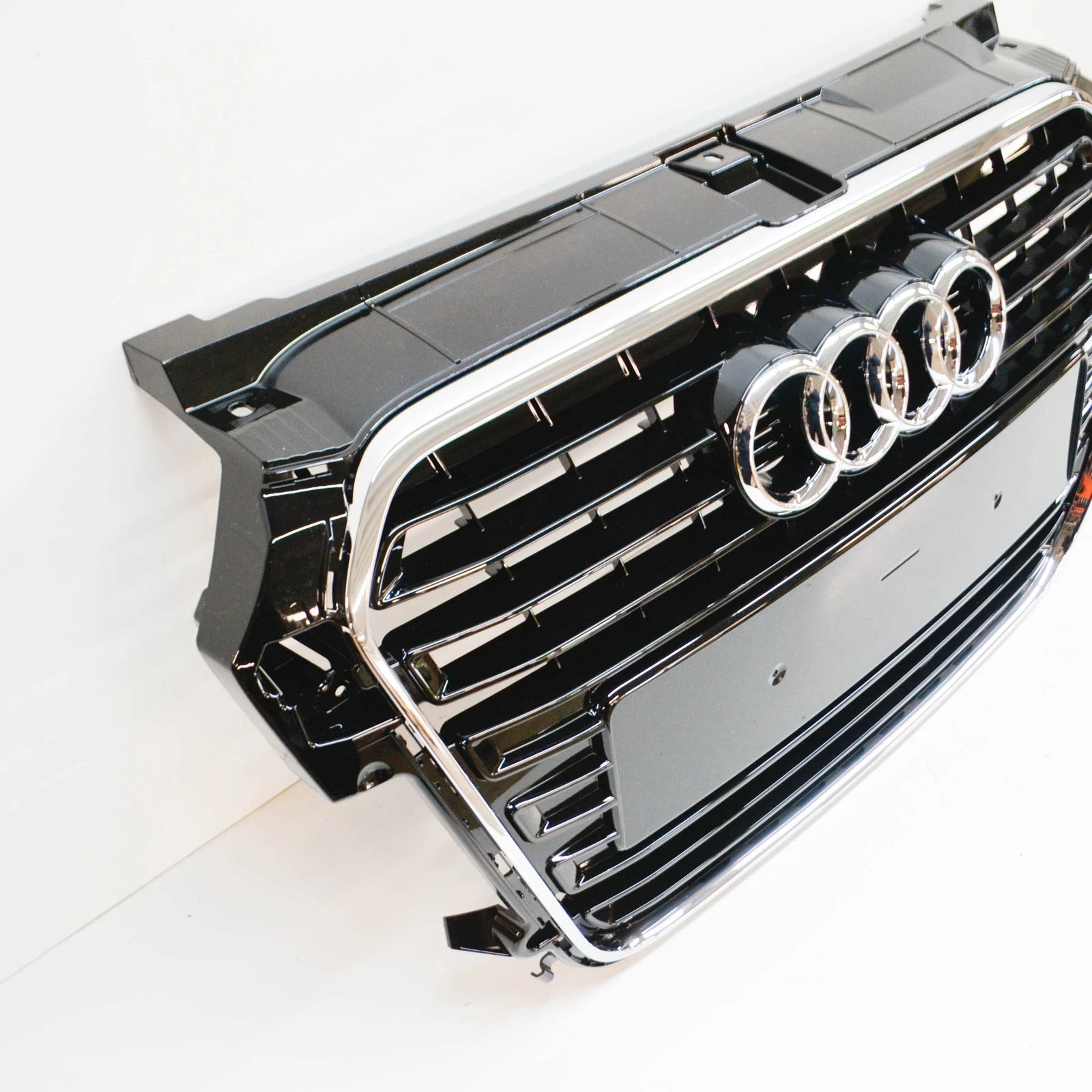 NEW AUDI A1 MK1 FRONT RADIATOR GRILLE 8X0853651T94