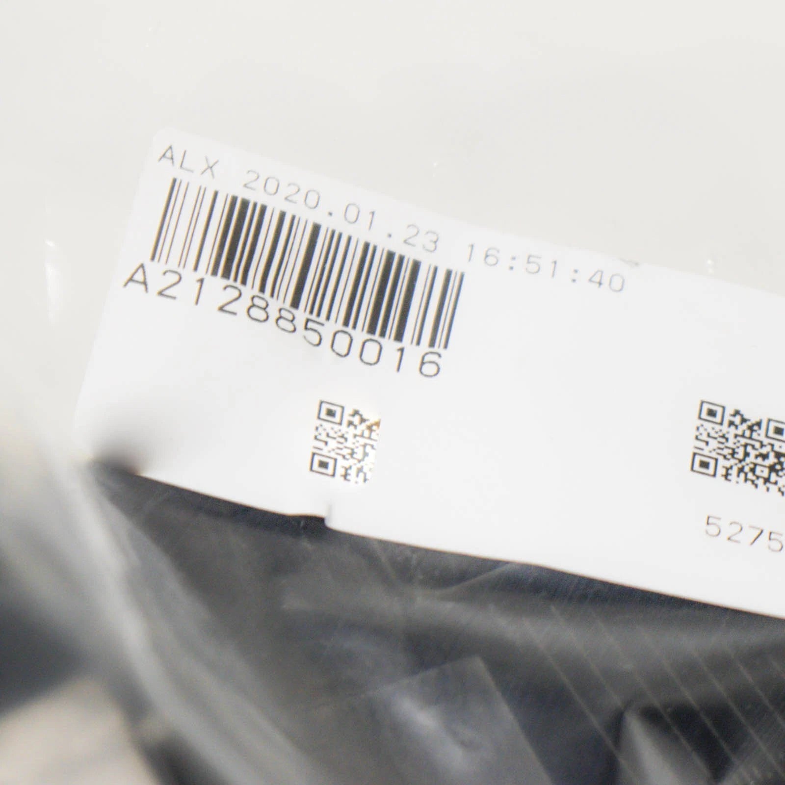 NEW MB E CLASS W212 FRONT BUMPER LEFT JOINT BRACKET TRIM A2128850016