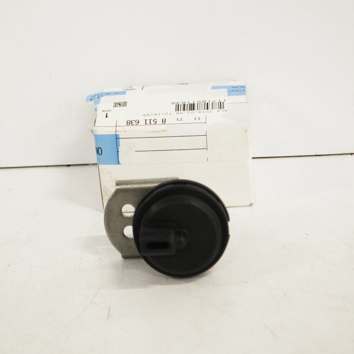 NEW BMW X5 F15 VACUUM CAPSULE WITH RETURN SPRING 11718511638 8511638 ORIGINAL