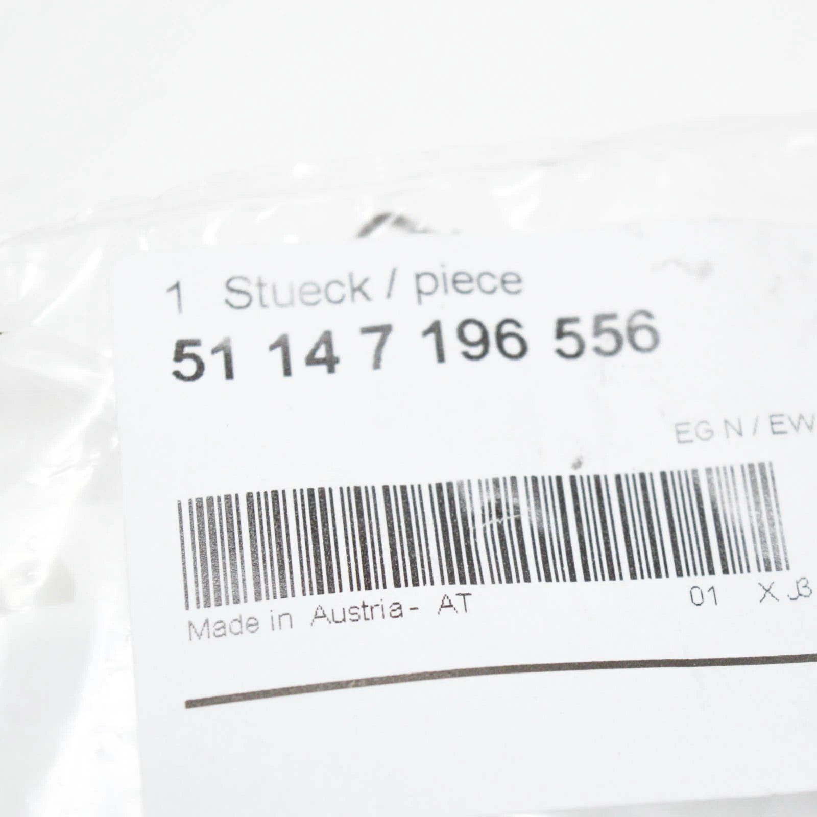 NEW BMW X6 E71 LABEL STICKER BADGE EMBLEM 51147196556 7196556 2011 ORIGINAL