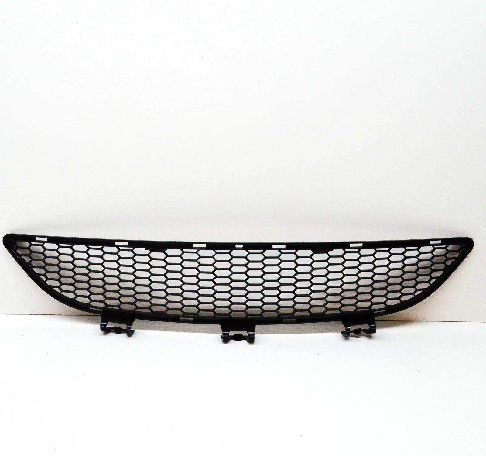 NEW BMW M6 E63 E64 FRONT BUMPER LOWER CENTRAL GRILL 51117898287 7898287 ORIGINAL