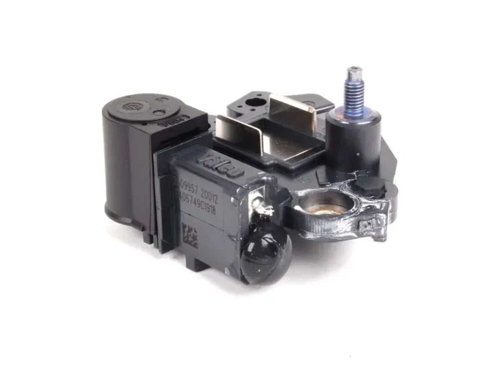 NEW BMW 6 CABRIO E64 VOLTAGE REGULATOR 12318510090 8510090 ORIGINAL