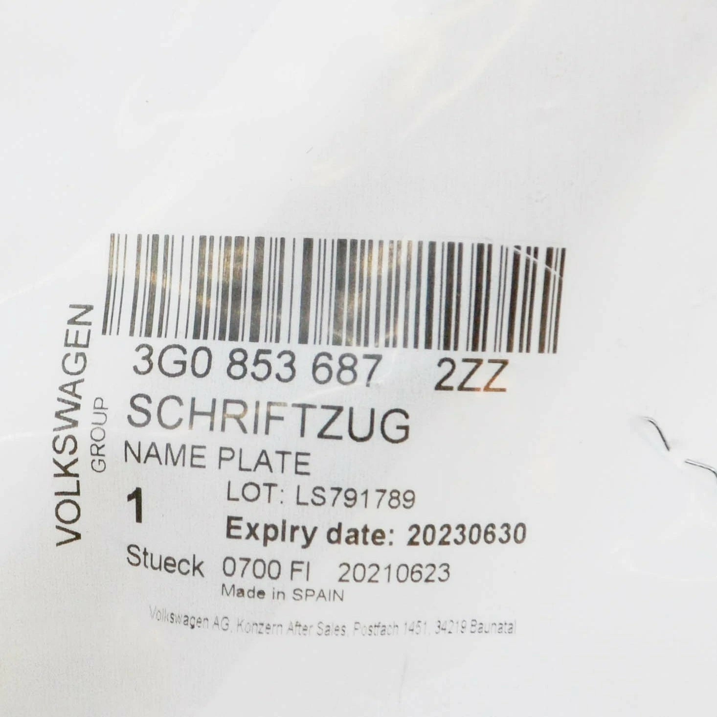 NEW VW PASSAT B8 REAR HIGH CHROME INSCRIPTION BADGE 3G08536872ZZ ORIGINAL