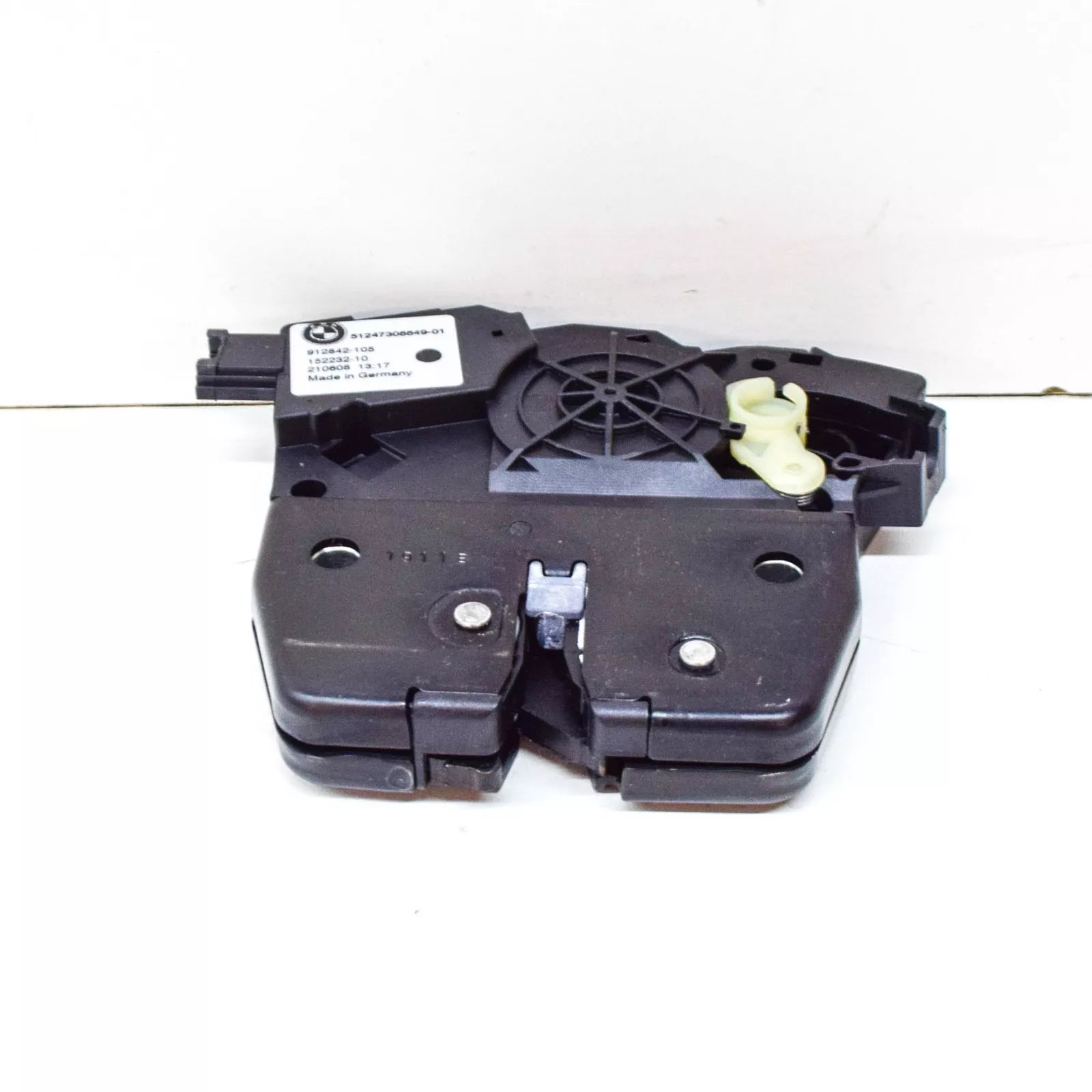 NEW BMW X5 E70 REAR TRUNK TAILGATE LID LOCK 51247308849 7308849 ORIGINAL