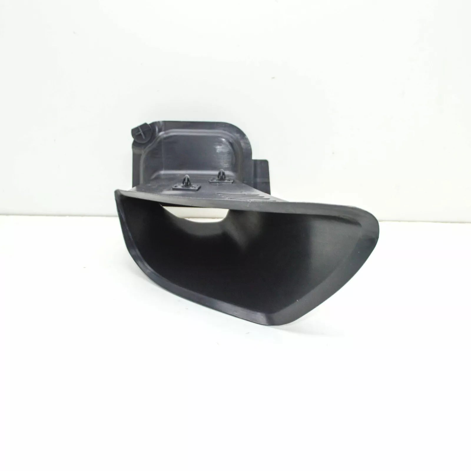 NEW BMW M Z4 COUPE E86 FRONT RIGHT BRAKE AIR INTAKE TUBE 51118044702 ORIGINAL