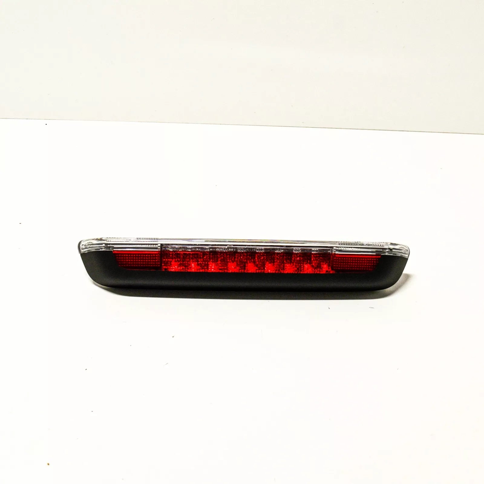 NEW VOLKSWAGEN AMAROK THIRD BRAKE LIGHT 2H6945097N