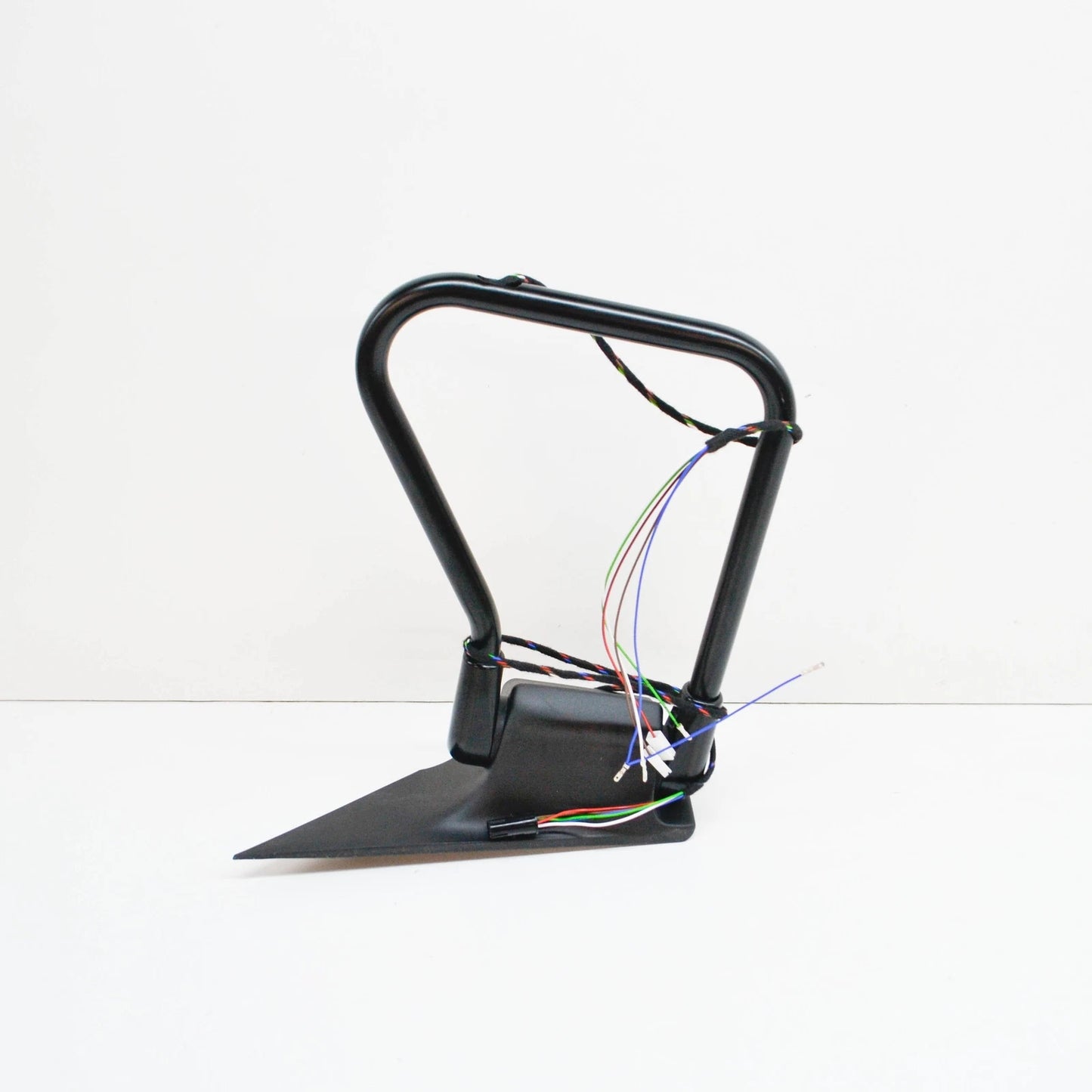 NEW MB SPRINTER 906 FRONT RIGHT DOOR MIRROR BRACKET LHD A0018115514