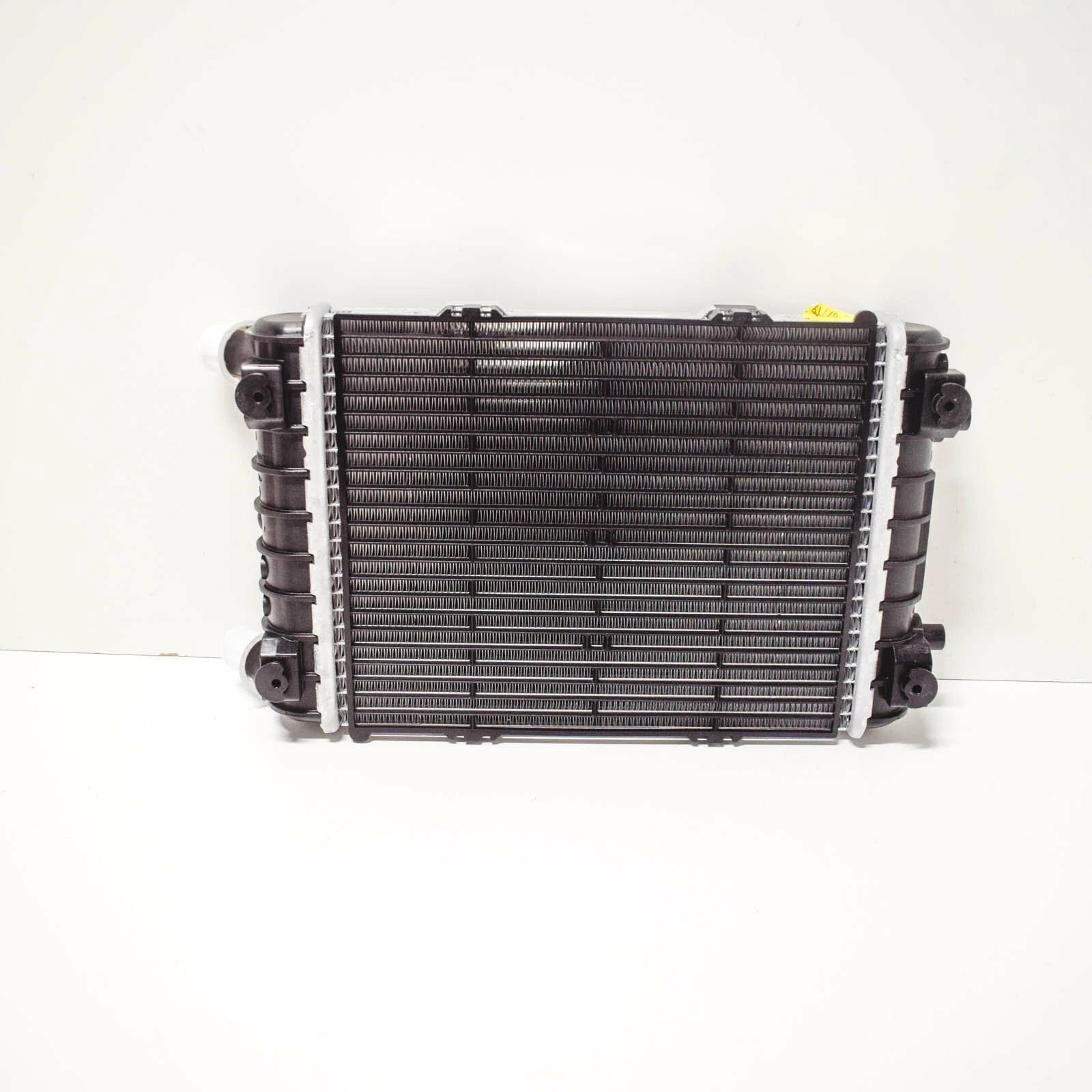 NEW AUDI Q7 4M AUXILIARY COOLANT RADIATOR 4M0121212D ORIGINAL