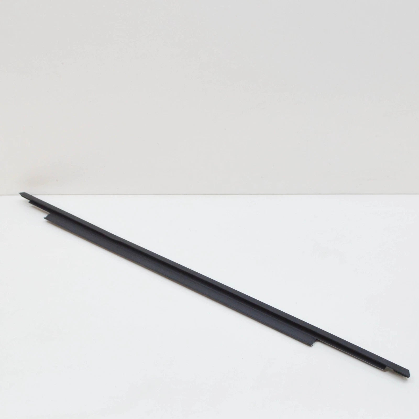 NEW AUDI A4 B8 REAR LEFT WINDOW TRIM 8K0839477F