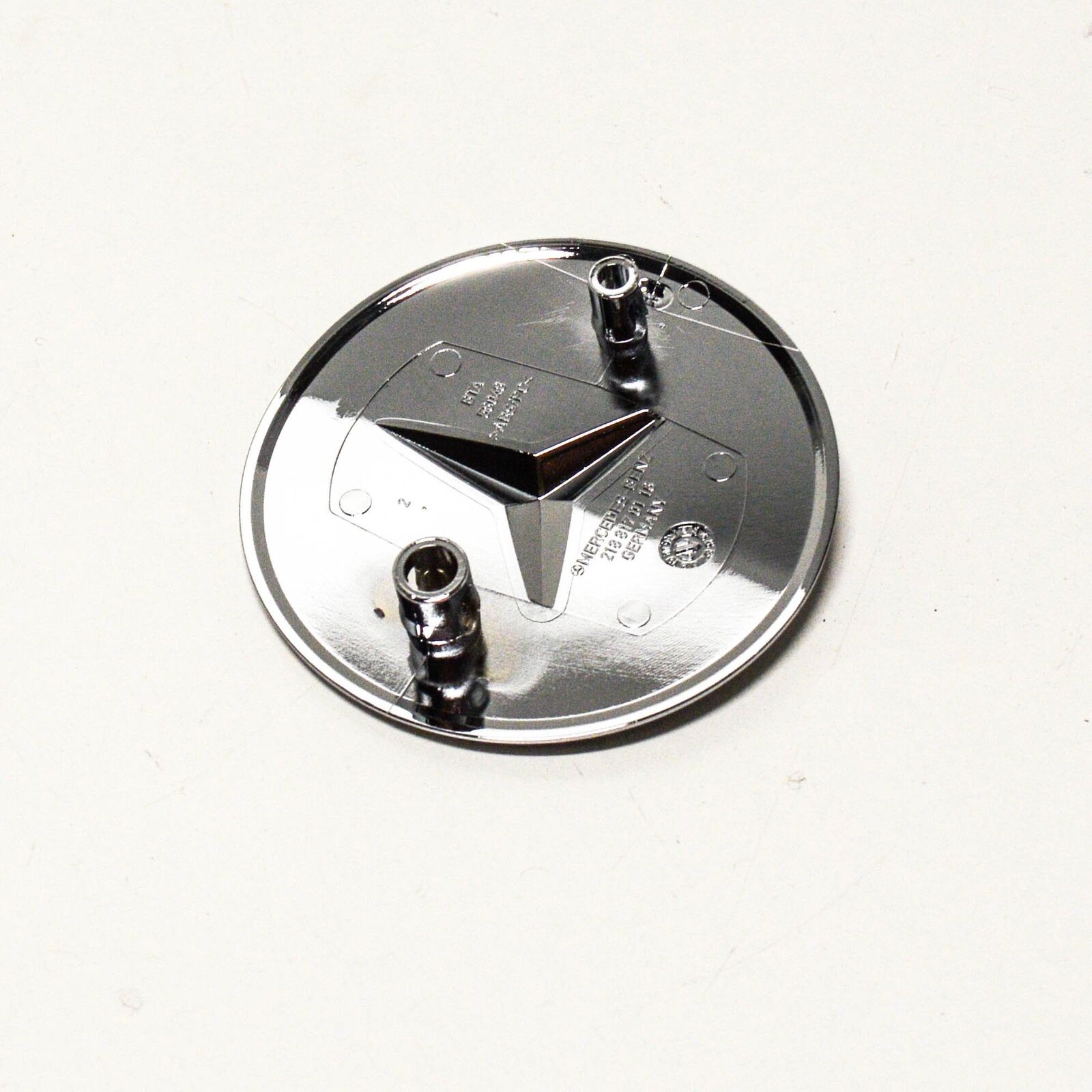 NEW MERCEDES-BENZ CLS C218 BONNET BADGE A2188170116 ORIGINAL