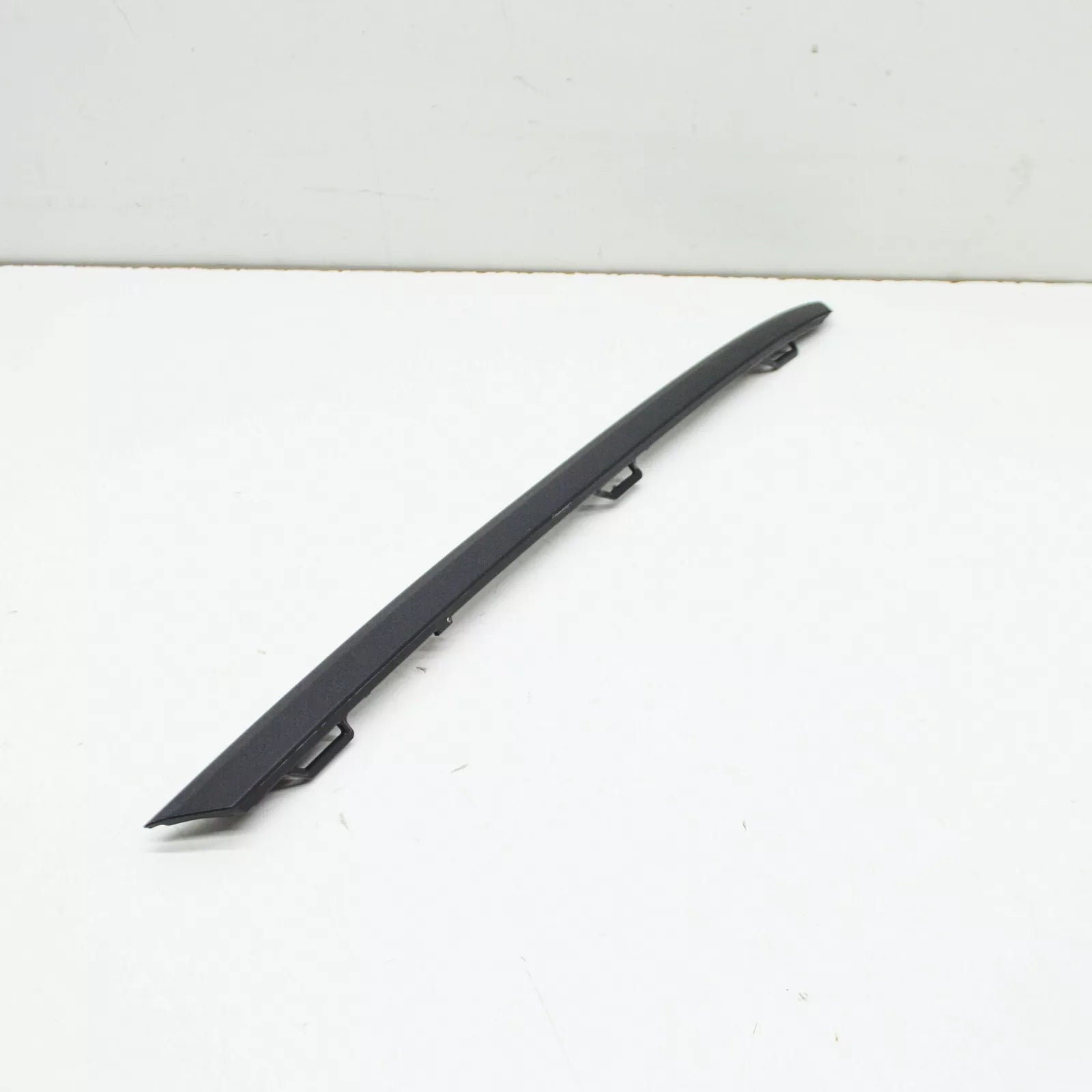 NEW VW TRANSPORTER VI T6 FRONT RIGHT BUMPER COVER STRIP 7LA8530669B9 ORIGINAL