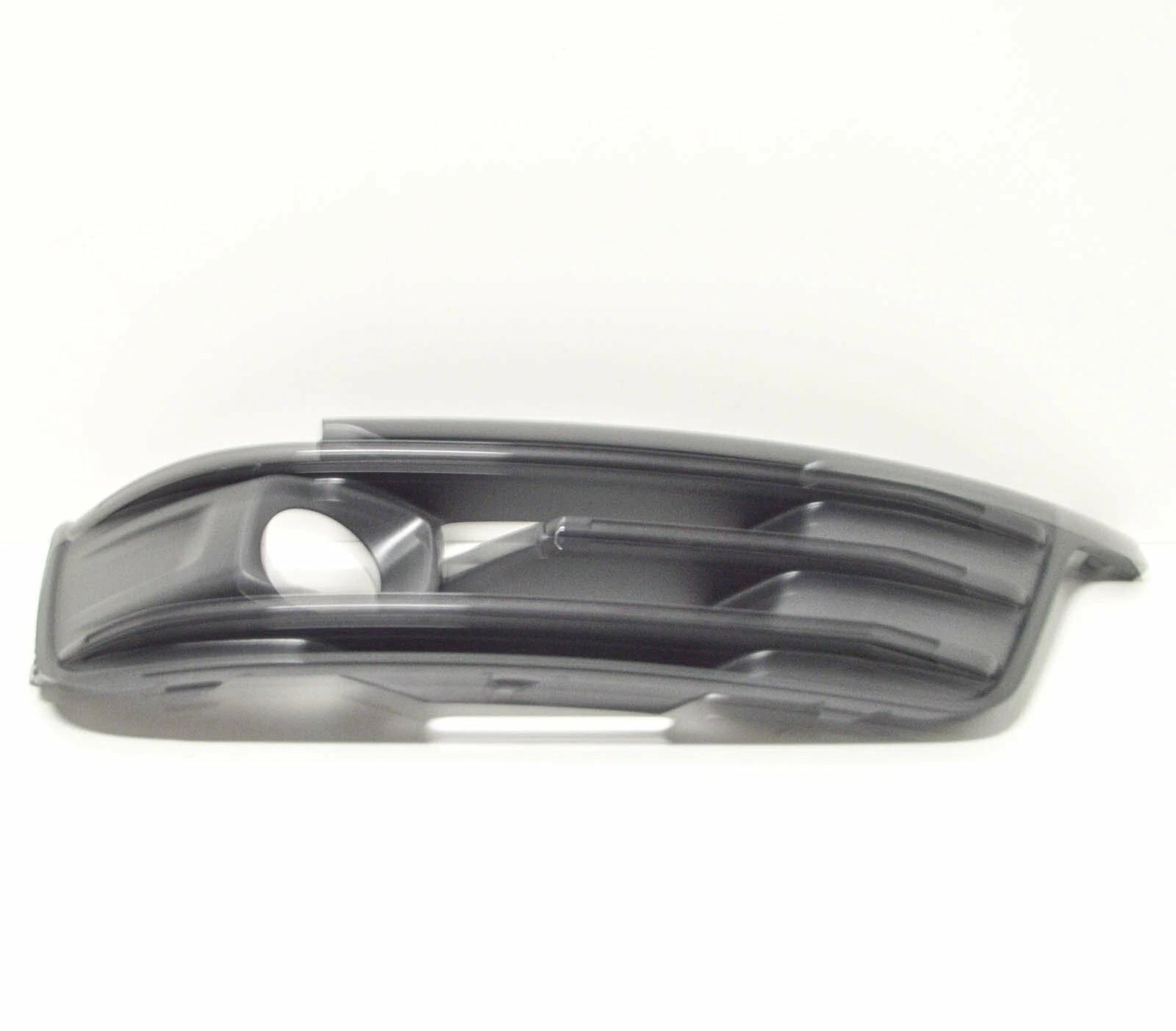 NEW AUDI Q7 4M FRONT BUMPER LEFT SIDE GRILLE 4M0807681E GXE