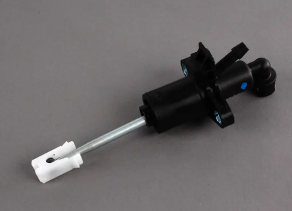 NEW VOLKSWAGEN BEETLE 1C CLUTCH MASTER CYLINDER LHD 1J1721388G ORIGINAL