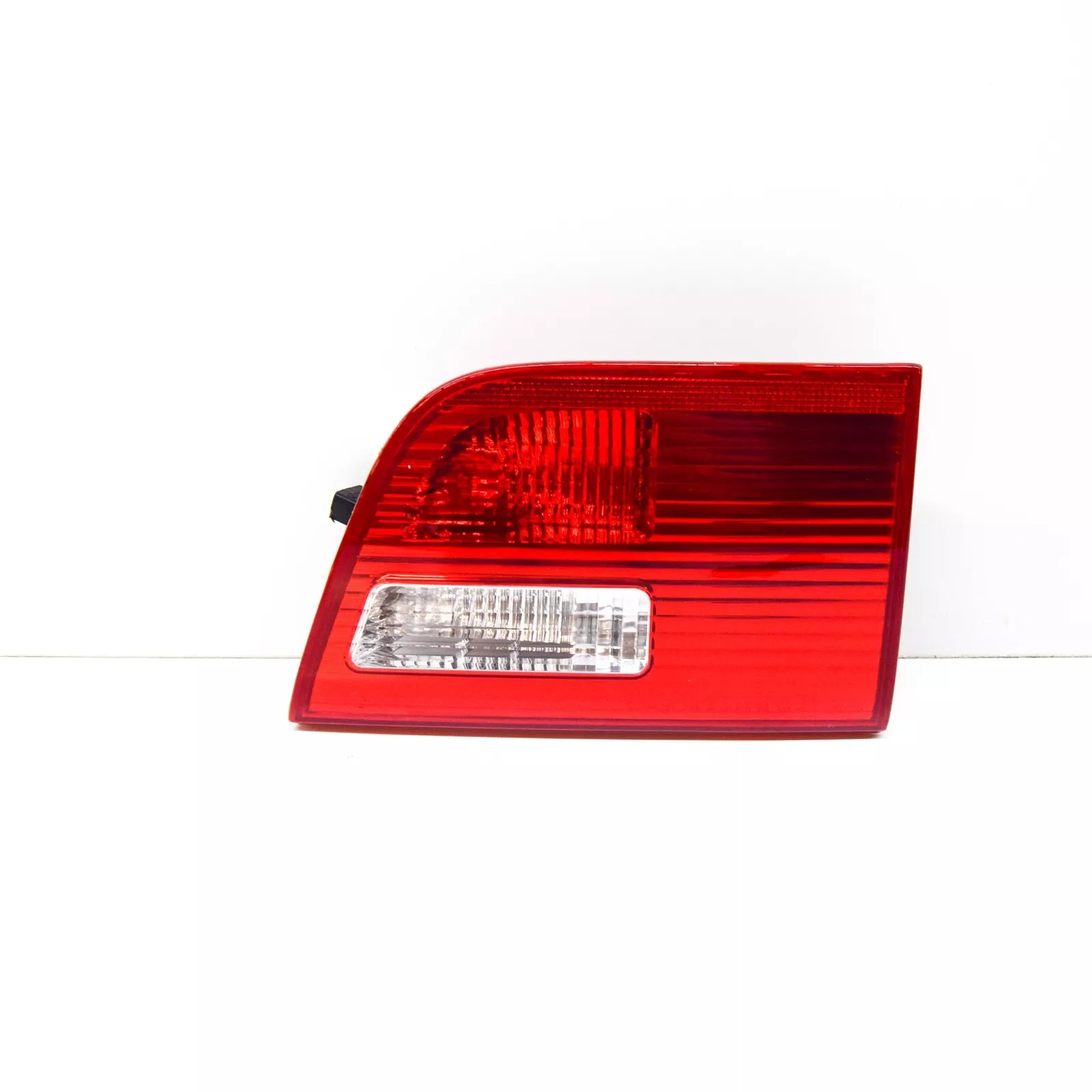 NEW BMW E53 SUV REAR LIGHT IN TRUNK LID LEFT 7164485 63217164485 ORIGINAL