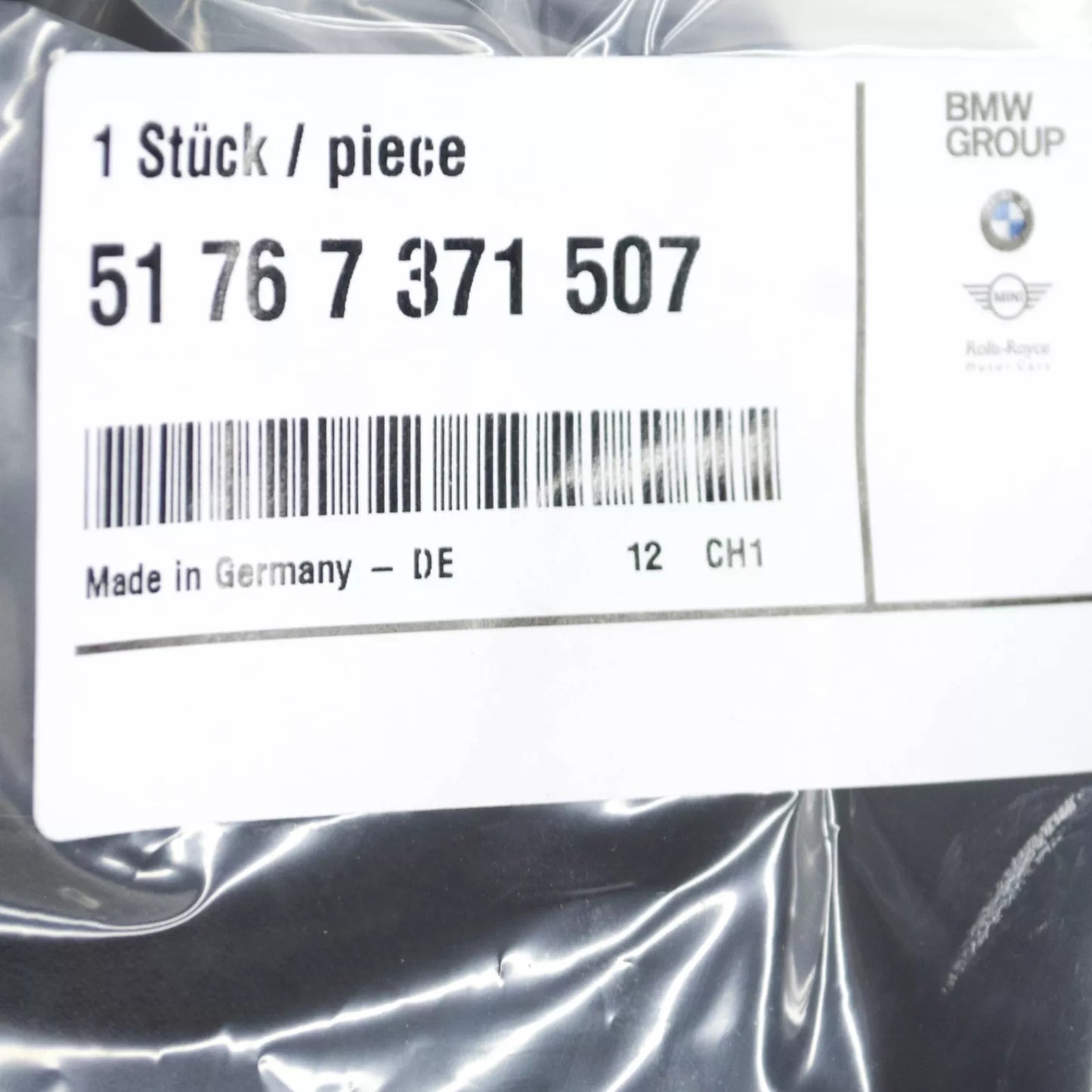 NEW BMW 6 GRAN TURISMO G3 FRONT LEFT BONNET SIDE SEAL 51767371507 ORIGINAL