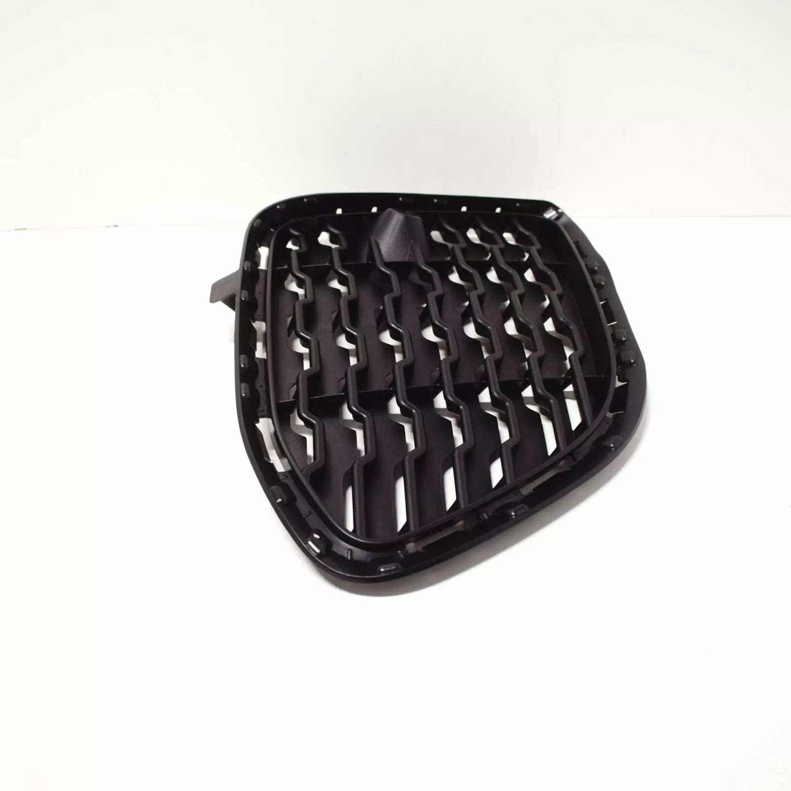 NEW BMW X3 F25 FRONT BUMPER RIGHT GRILLE 51118056942 8056942 2011 ORIGINAL