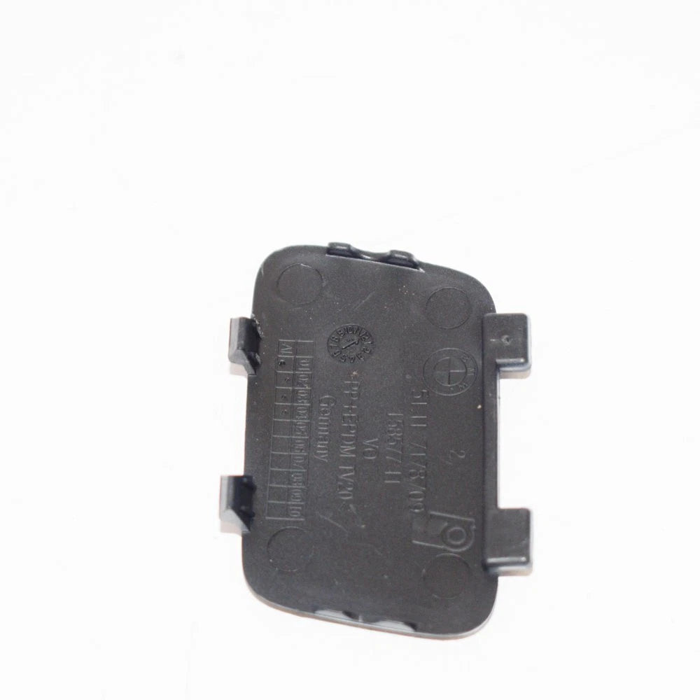 NEW BMW 1 E88 FRONT BUMPER TOW EYE CAP COVER 51117202079 ORIGINAL