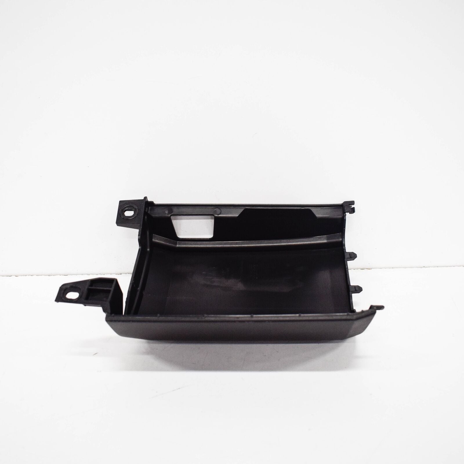 NEW VOLKSWAGEN TRANSPORTER 7E REAR BUMPER CORNER PIECE 7E0807322E9B9 ORIGINAL