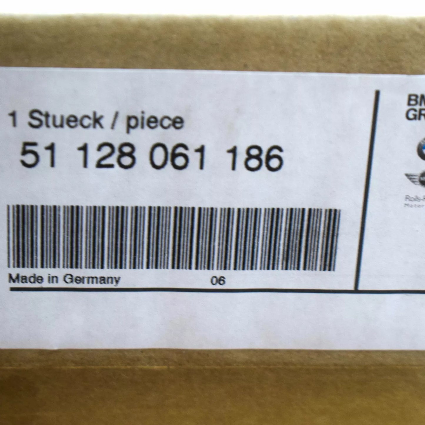 NEW BMW 7 G11 G12 REAR M RIGHT EXHAUST COVERING TRIM 51128061186 ORIGINAL