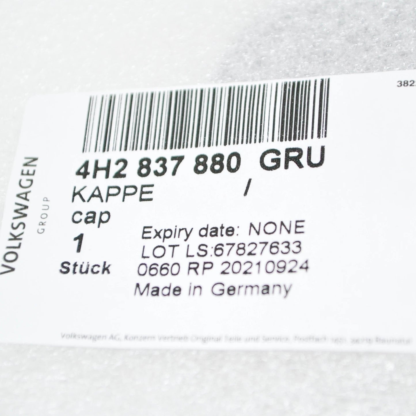 NEW AUDI A6 ALLROAD 4G FRONT RIGHT HANDLE KEY HOLE TRIM RHD 4H2837880GRU