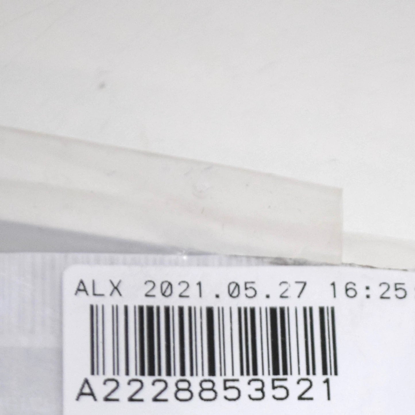 NEW MB S W222 REAR BUMPER CENTER CHROME MOLDING A2228853521 ORIGINAL