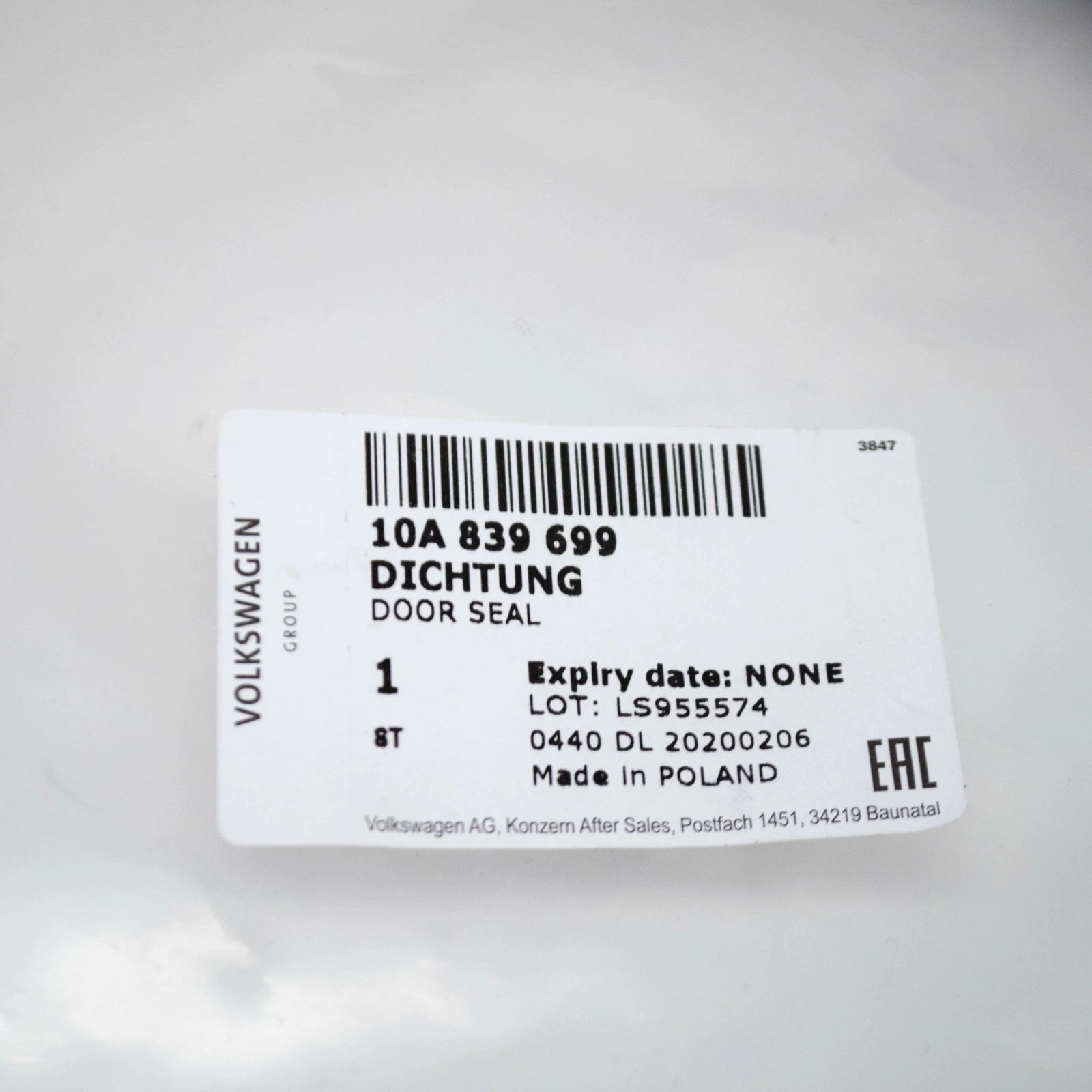 NEW VOLKSWAGEN ID.3 E11 REAR LEFT DOOR OUTER SEAL 10A839699