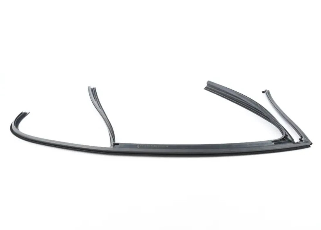 NEW BMW 3 F30 REAR RIGHT DOOR WINDOW GUIDE 7414534 51357414534 ORIGINAL