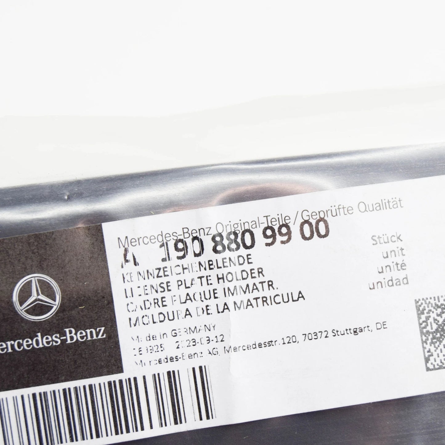 NEW MERCEDES-BENZ AMG GT C190 FRONT LICENCE PLATE MOLDING A1908809900 ORIGINAL