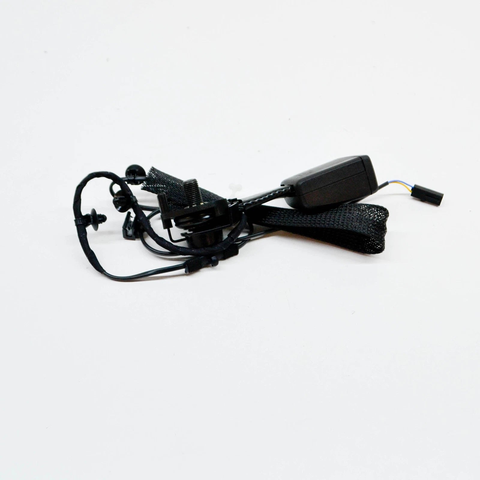 NEW VW TIGUAN MK2 AD REAR LEFT SEAT BELT LATCH 5NA857753BMNB ORIGINAL