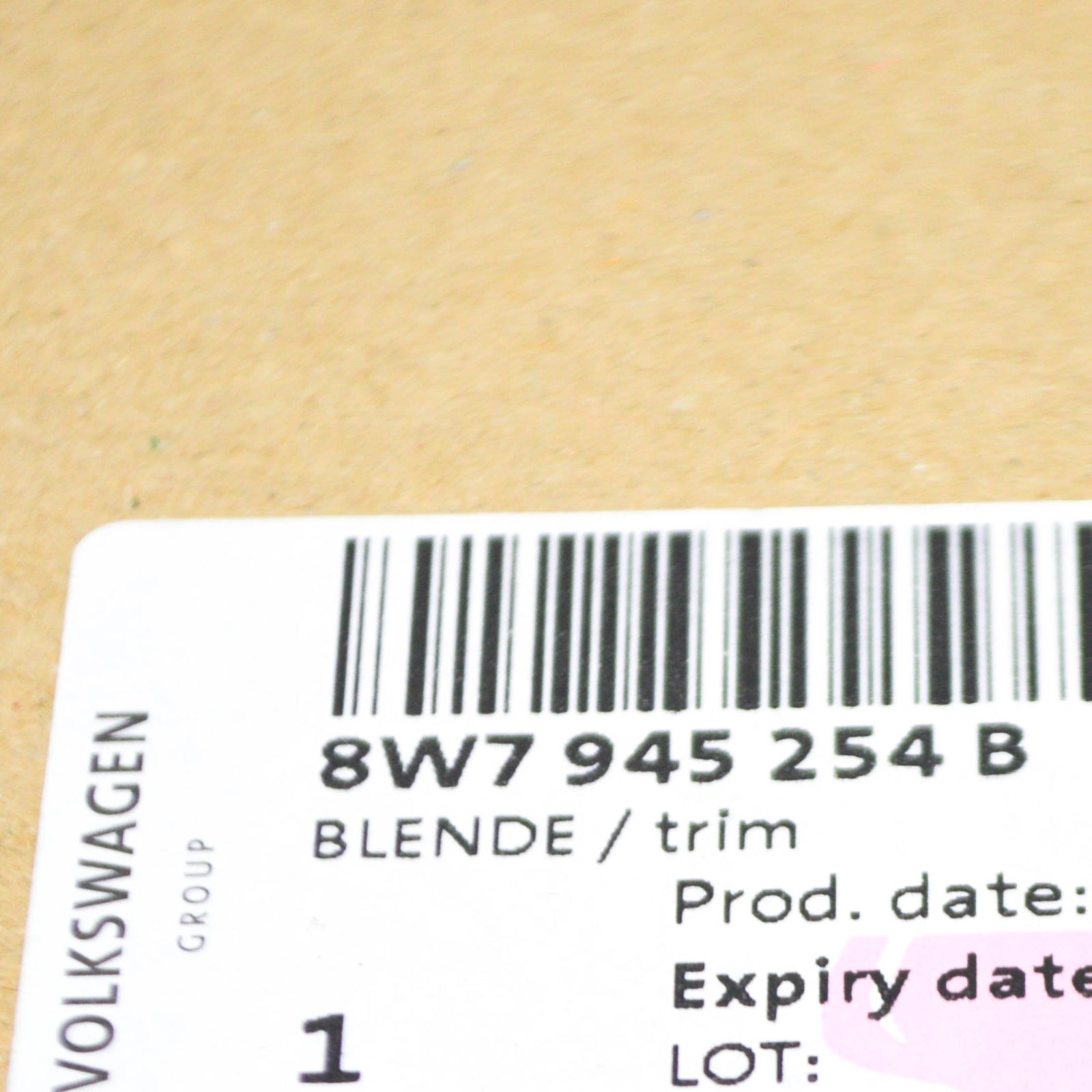 NEW AUDI A5 CABRIO 8W6 REAR RIGHT TAILLIGHT BEZEL TRIM 8W7945254B ORIGINAL