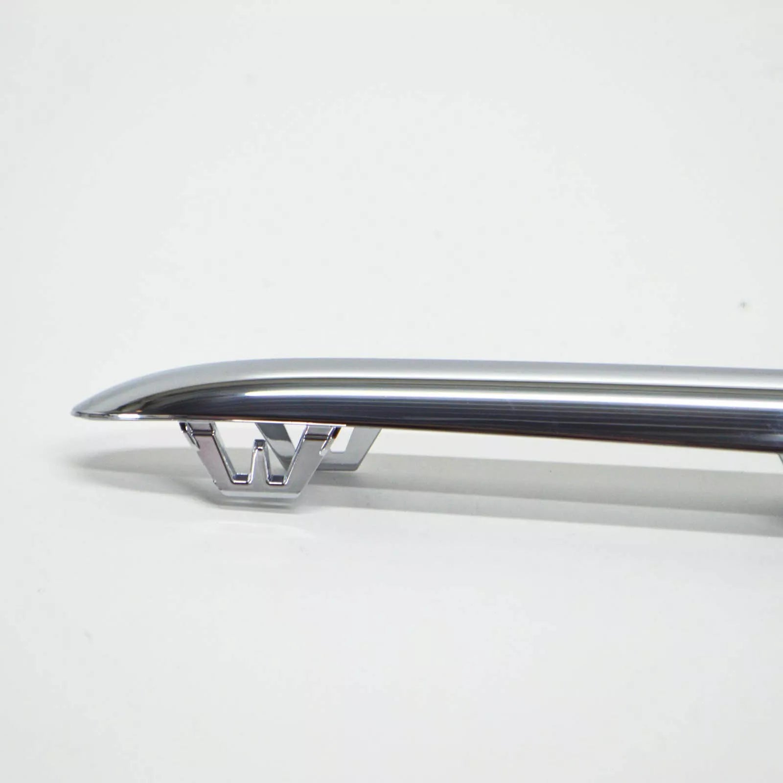 NEW MERCEDES-BENZ CLA COUPE C117 FRONT GRILLE LEFT TRIM A1178850921