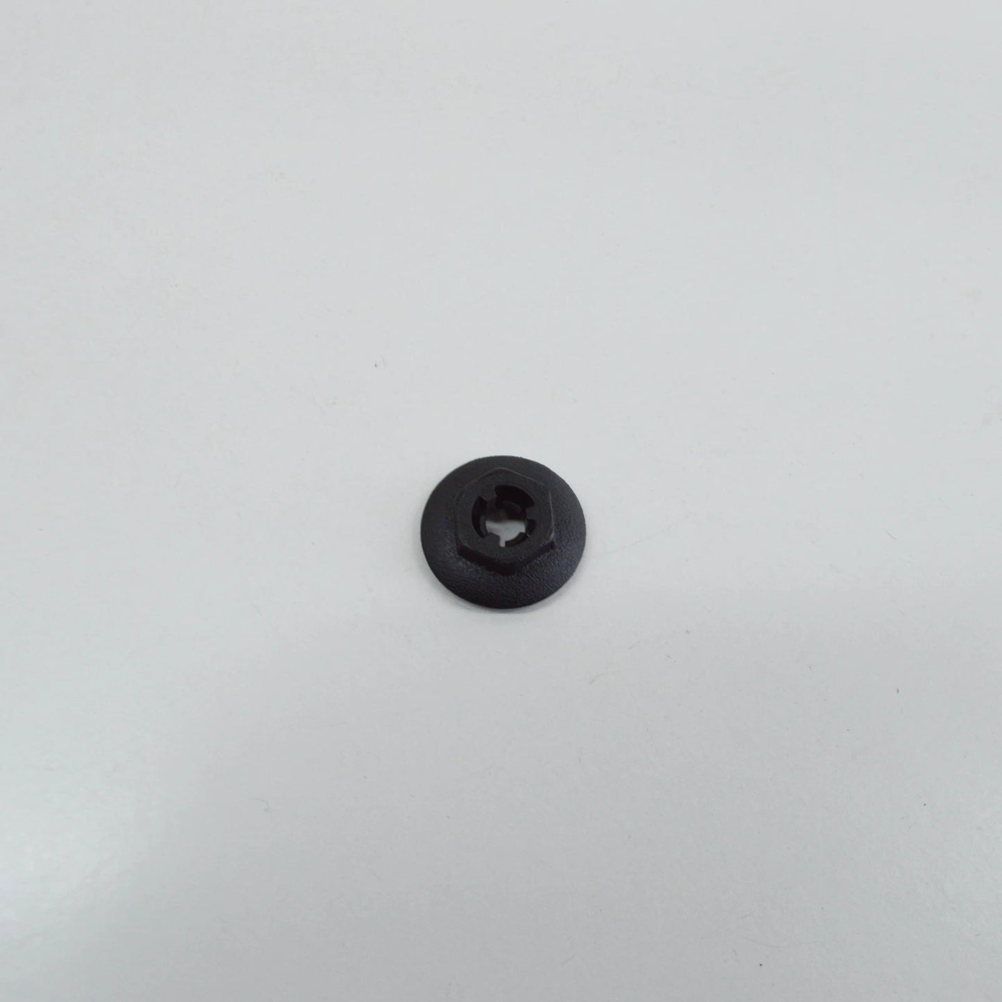 NEW BMW 5 E60 GRILL EXTERIOR TRIM CLIP 51717110861 7110861 ORIGINAL