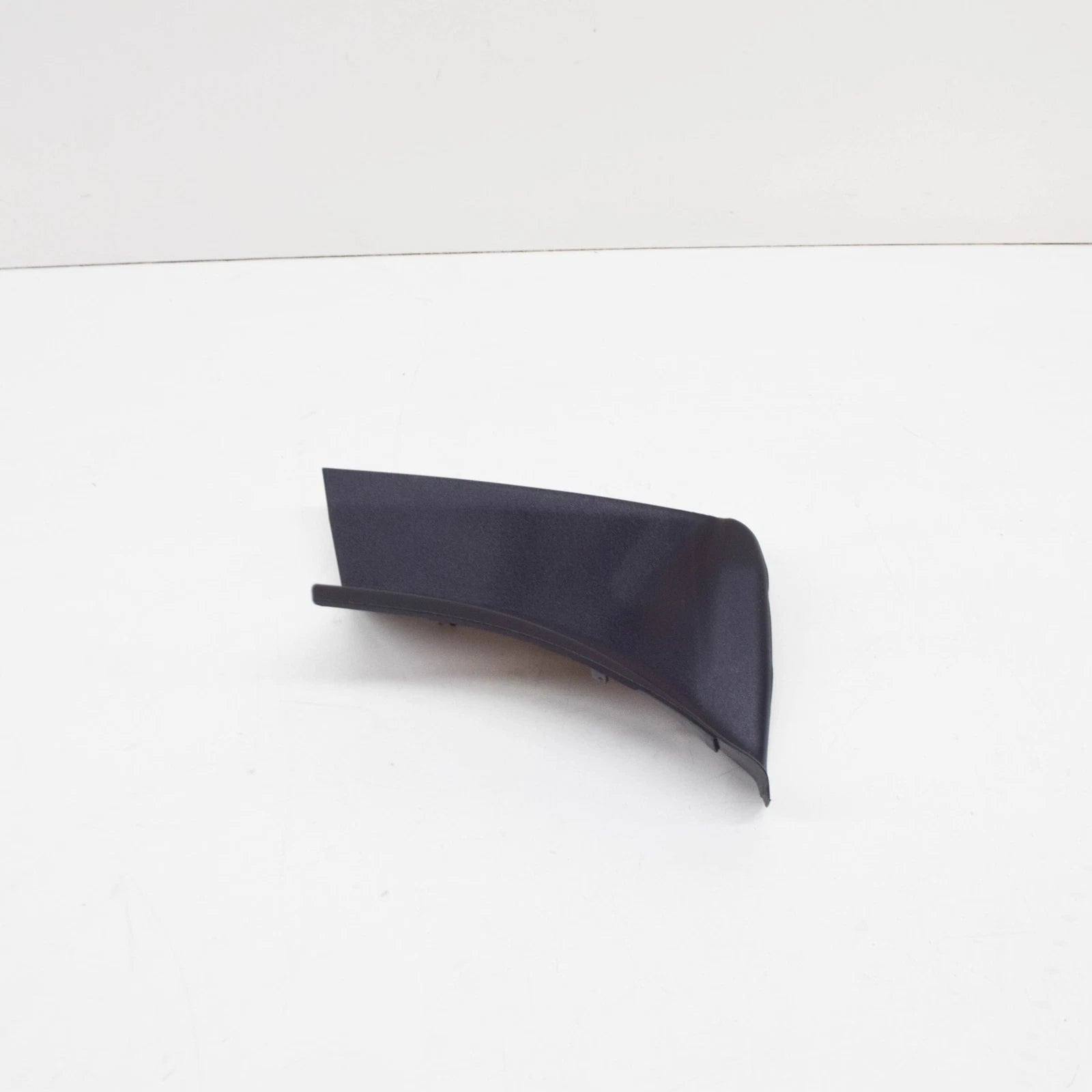 NEW AUDI A6 AVANT 4G5, C7, 4GD REAR TAIL LIGHT TRIM 4G9945253 ORIGINAL