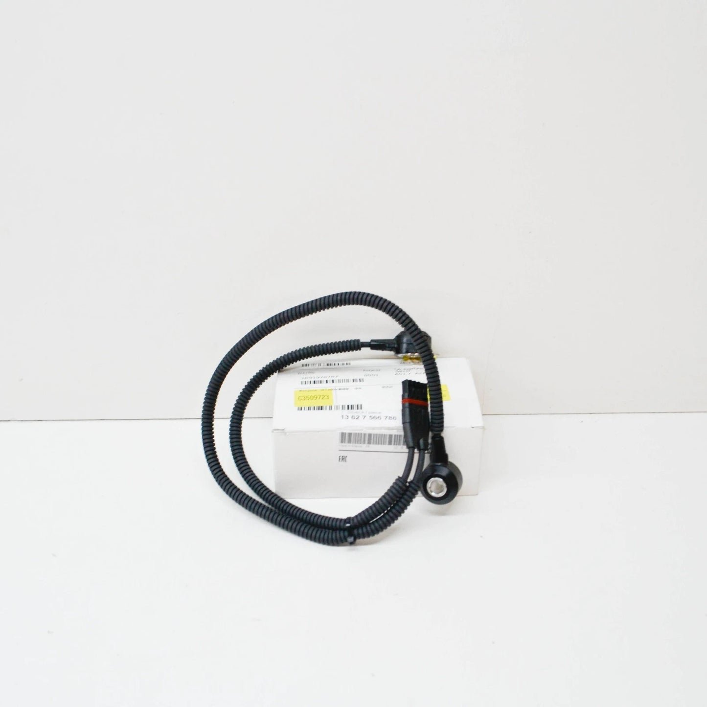 NEW BMW 3 E90 KNOCK DETONATION PING SENSOR 13627566786 7566786 ORIGINAL