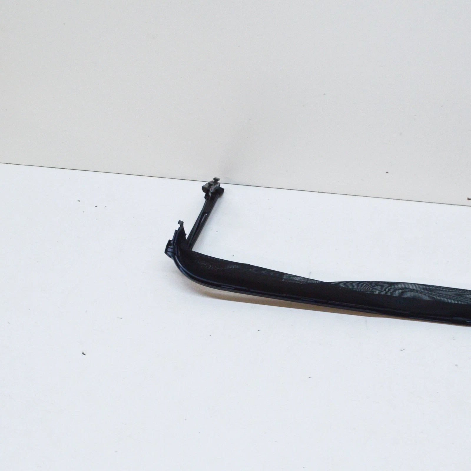 NEW VOLKSWAGEN GOLF MK8 ROOF WIND DEFLECTOR 3G9877651C ORIGINAL