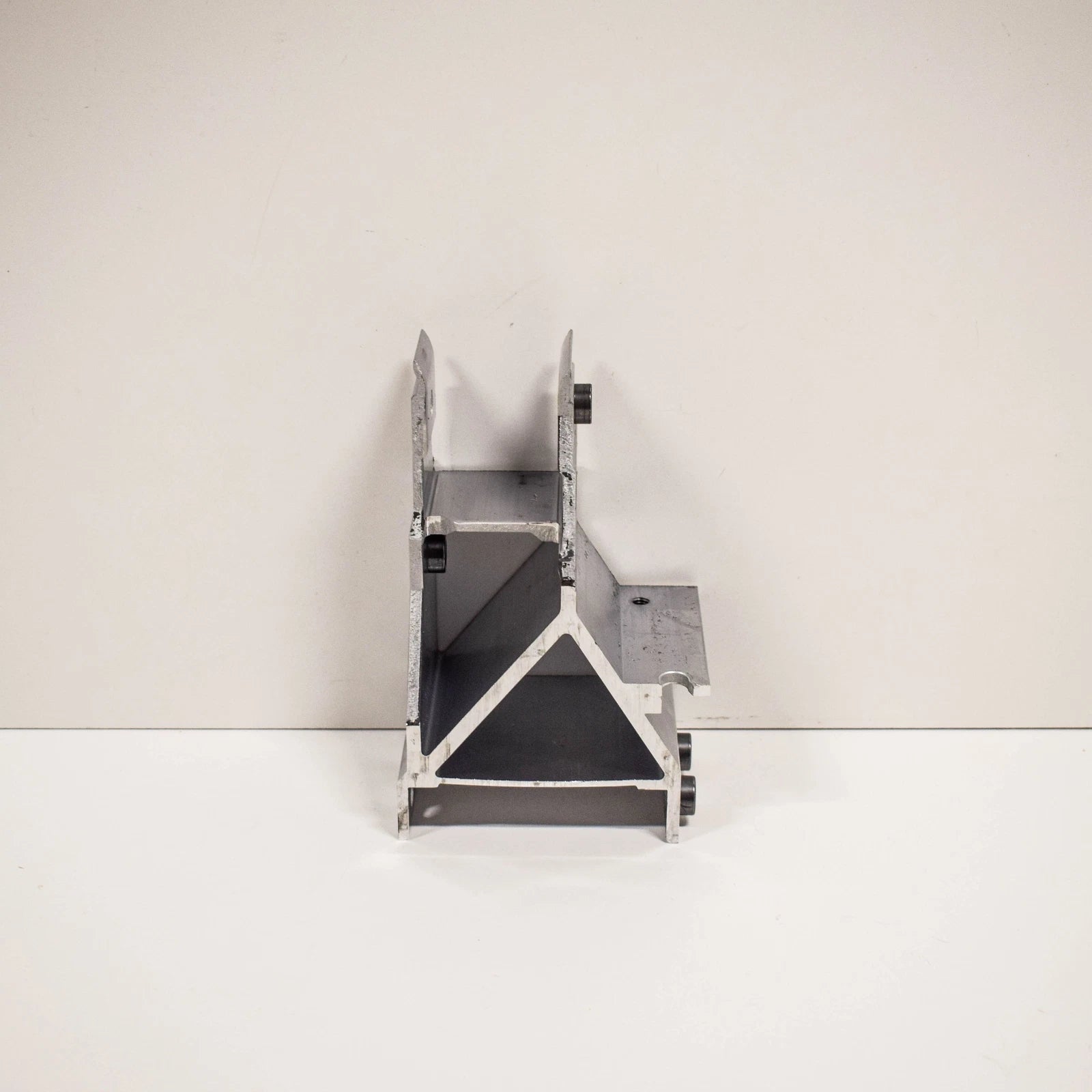 NEW BMW 7 G11 FRONT BUMPER LOWER CRASH BAR LEFT ADAPTER 51117357215 2016