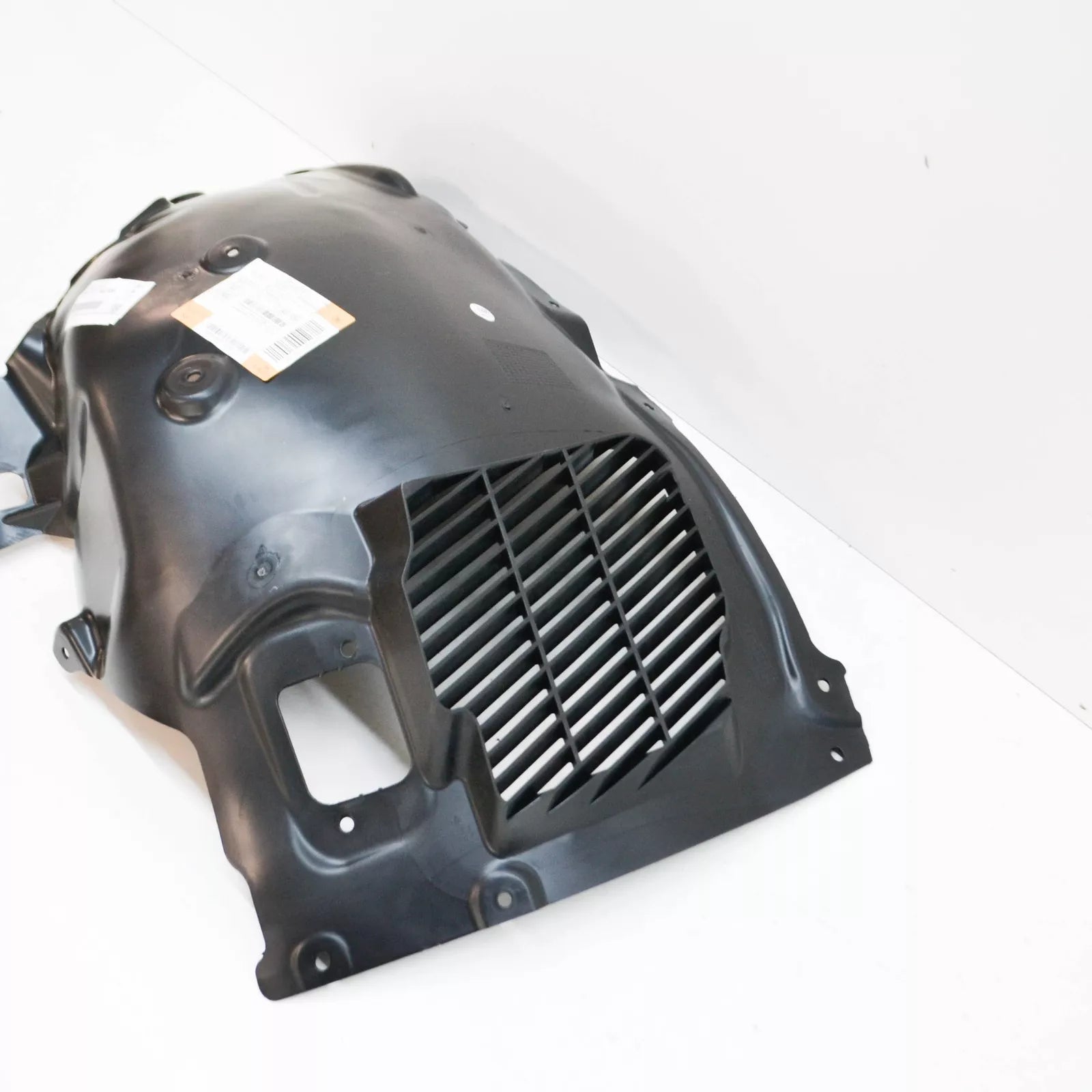 NEW BMW 3 G20,G28 FRONT LEFT INNER FENDER FRONT PART 7340909 51717340909