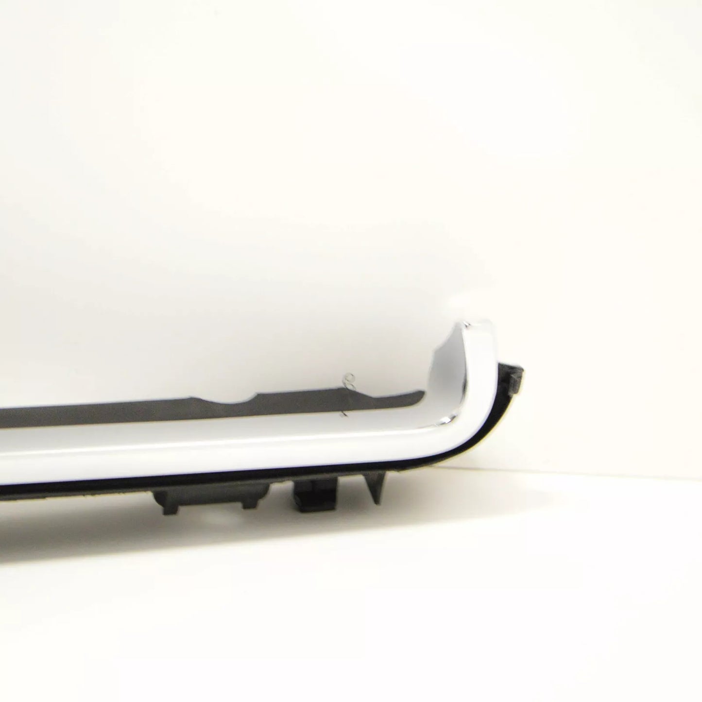 NEW MERCEDES-BENZ E-CLASS COUPE C207 GRILLE TOP PANEL A2078800583 ORIGINAL