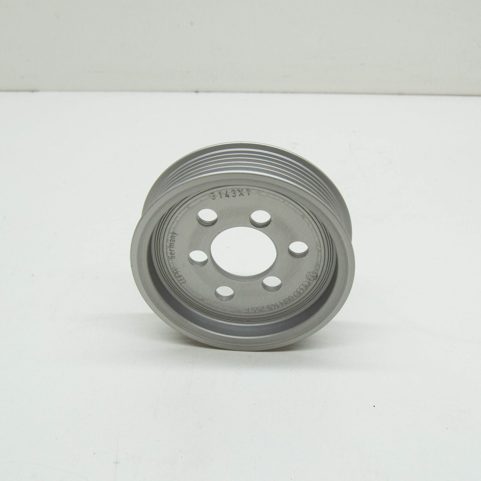 NEW VW AMAROK 2H POWER STEERING PUMP PULLEY 06H145255F ORIGINAL