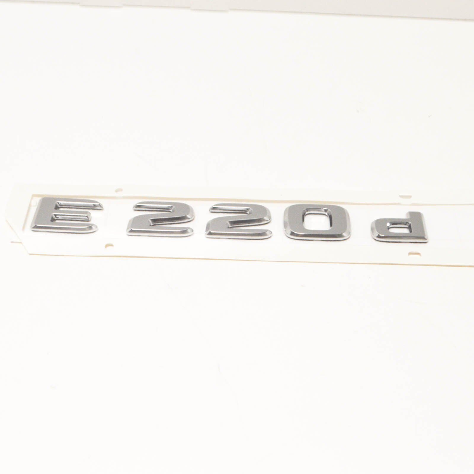 NEW MERCEDES-BENZ E-CLASS W213 REAR EMBLEM BADGE A2138175700 ORIGINAL