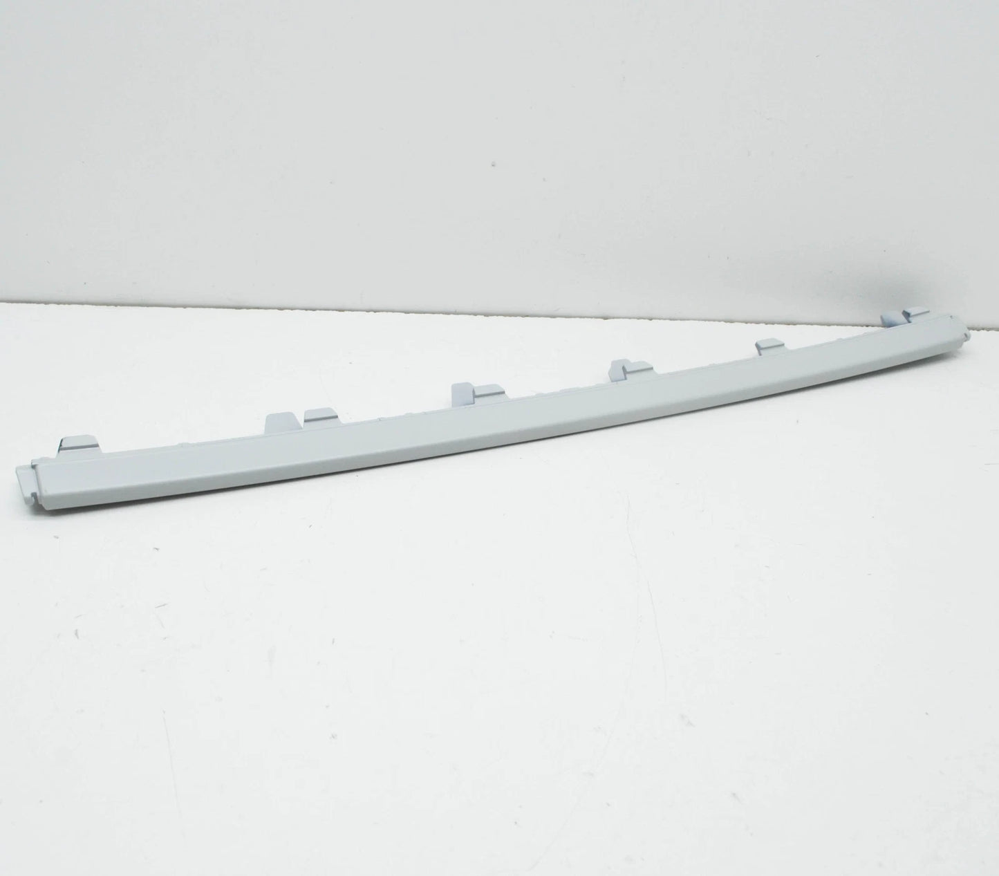 NEW VW TIGUAN AD FRONT BUMPER CENTER VENT GRILLE TRIM 5NA853211FGRU