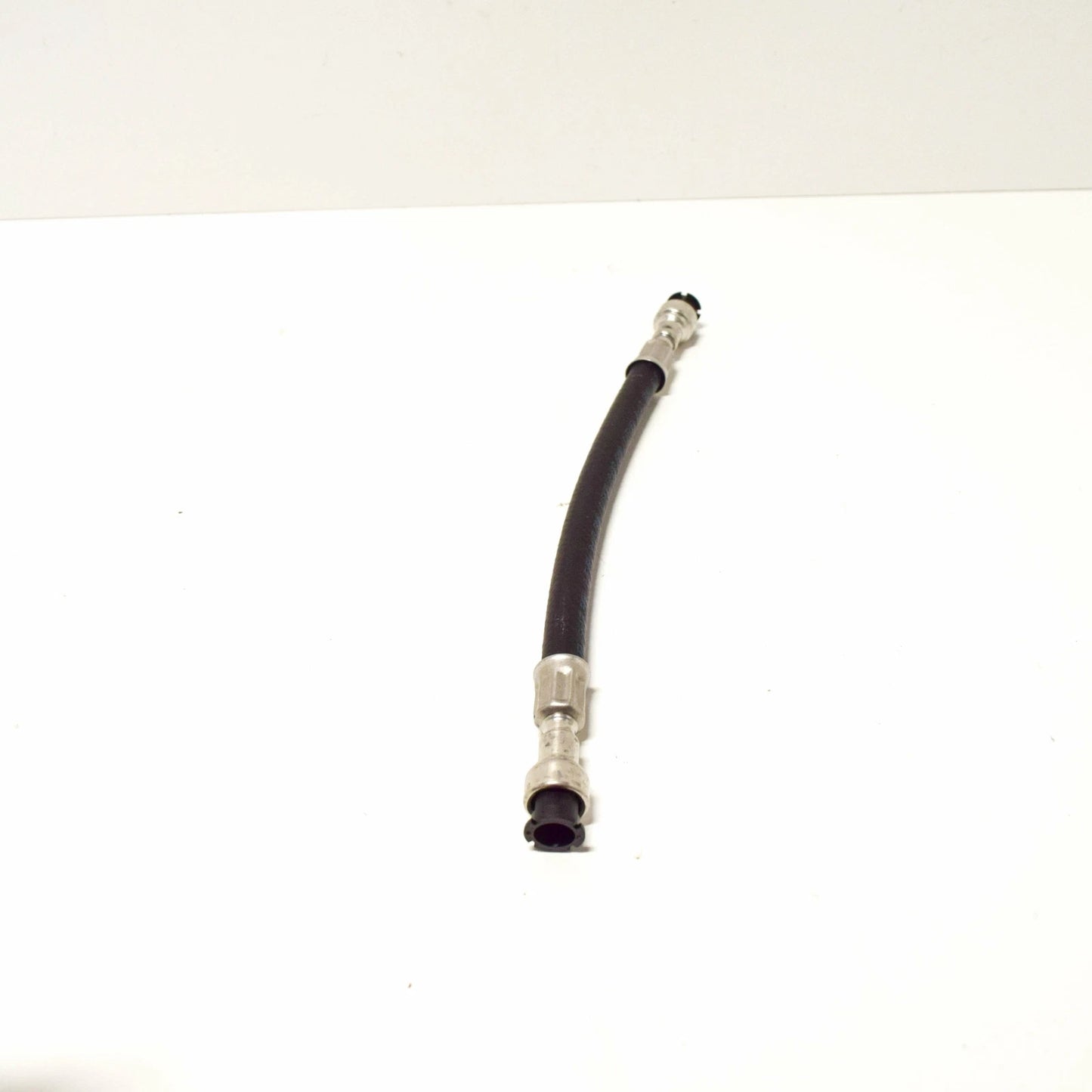 NEW BMW 5 E39 FUEL HOSE PIPE 13531745273 1745273 4.4 PETROL 210KW ORIGINAL