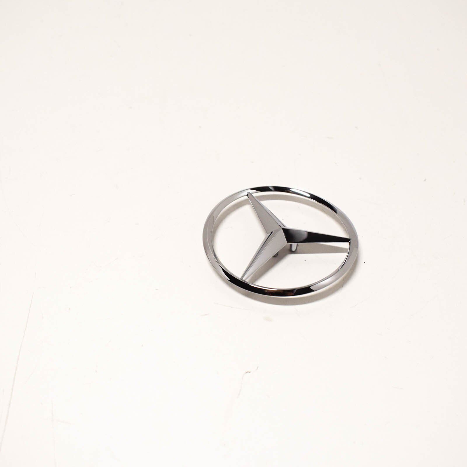 NEW MB SL R231 REAR TRUNK BOOT LID EMBLEM BADGE A2318170216 ORIGINAL