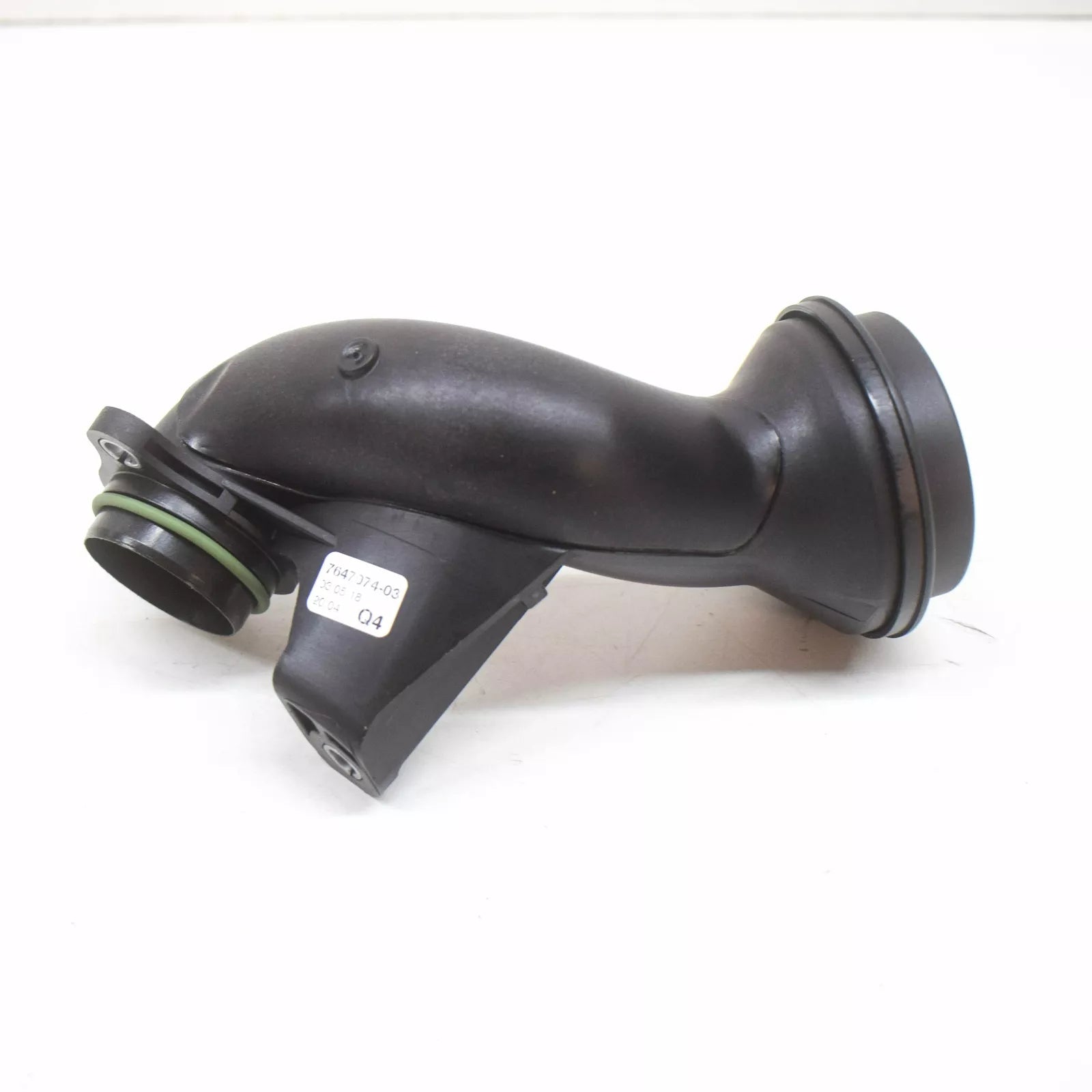 NEW BMW X5 F15 ENGINE OIL FILLER TUBE NECK 11127647074 ORIGINAL