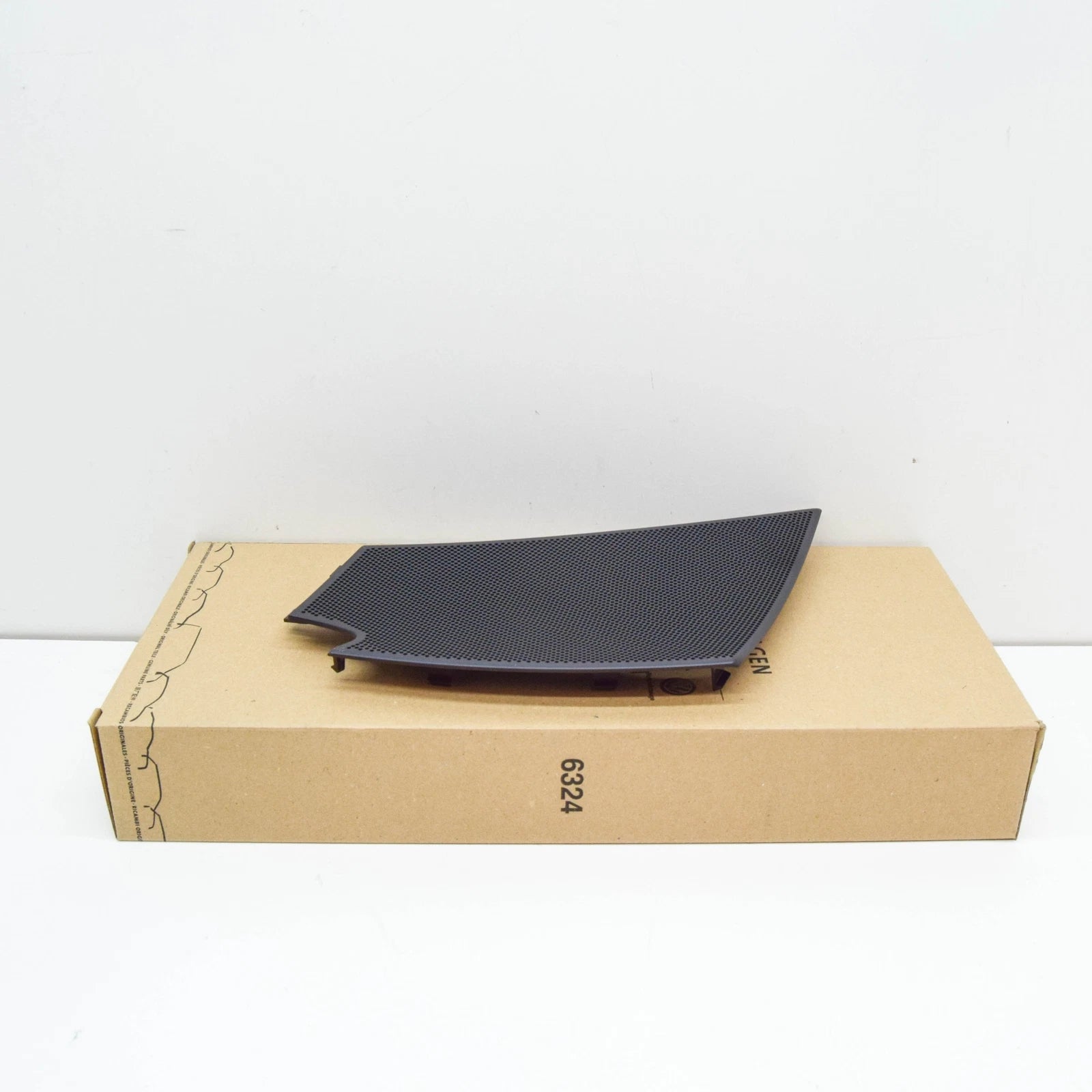 NEW AUDI A3 8V FRONT LEFT SOUND SPEAKER COVER TRIM 8V7035409A4PK ORIGINAL