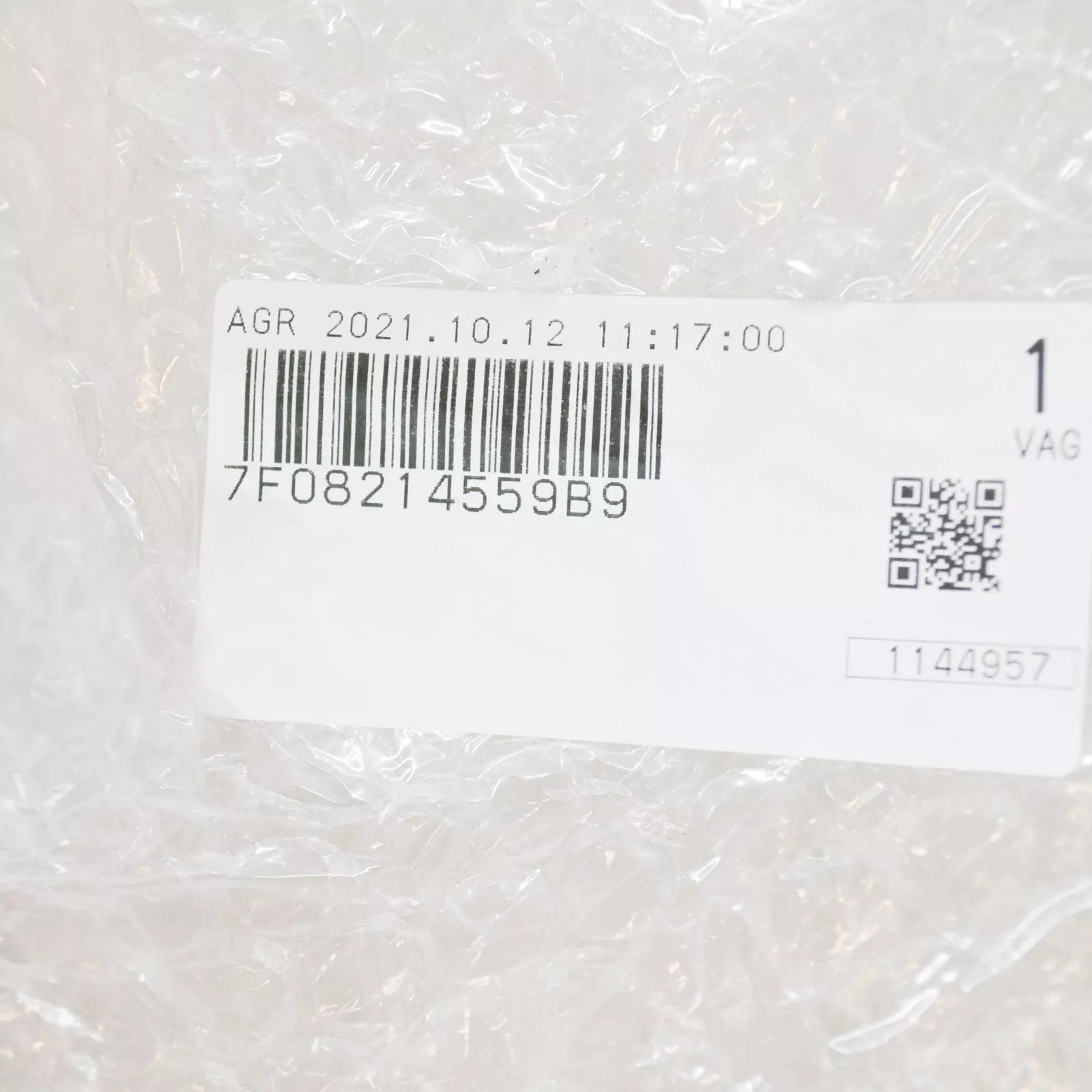 NEW VW TRANSPORTER T5 REAR LEFT WHEEL FENDER ARCH TRIM 7F08214559B9 ORIGINAL