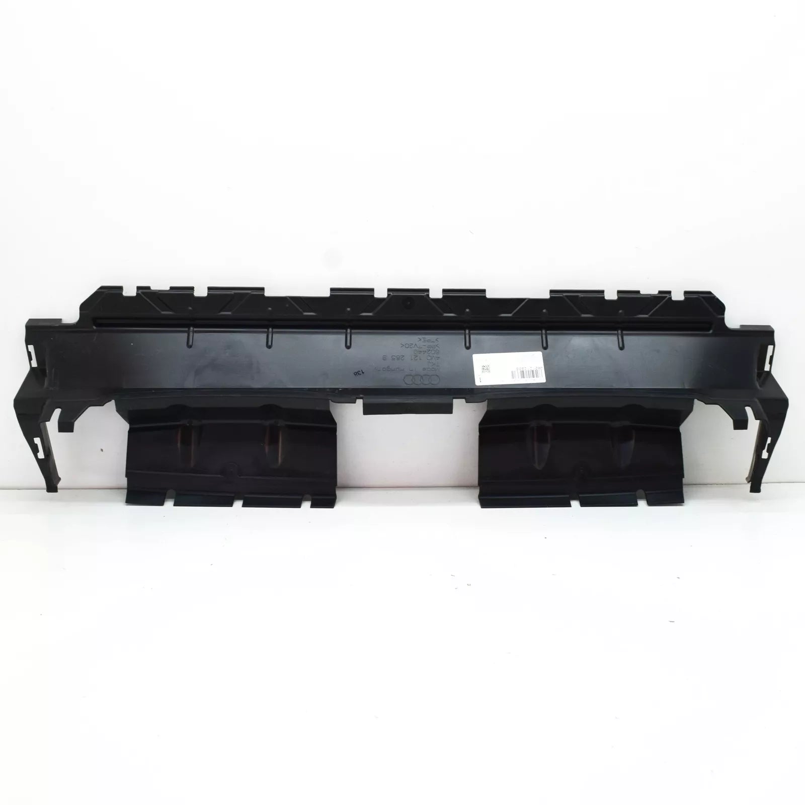 NEW AUDI Q7 4M RADIATOR UPPER AIR DUCT 4M0121285B ORIGINAL