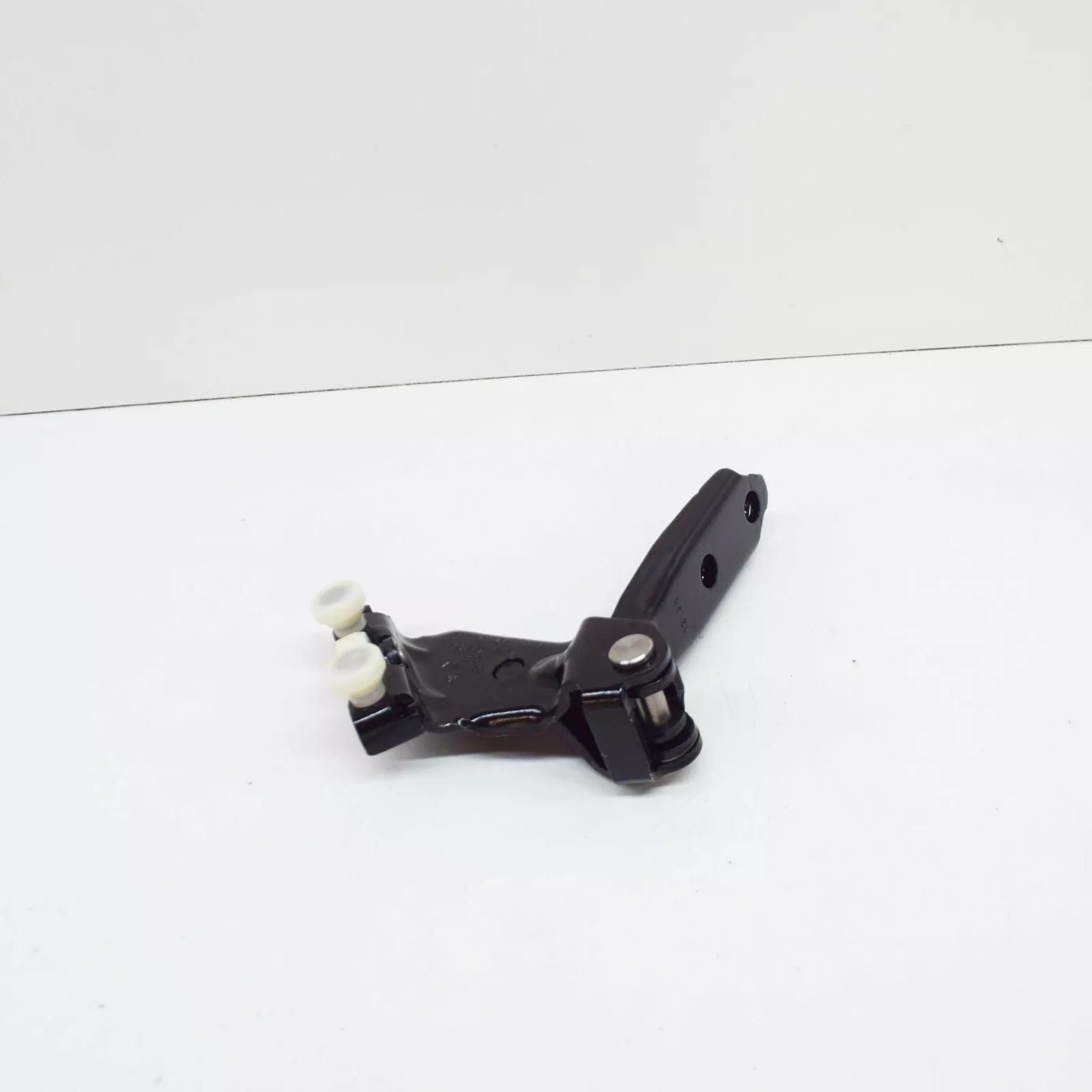 NEW VOLKSWAGEN CADDY 2K REAR LEFT HINGE FOR SLIDING DOOR 2K0843335A
